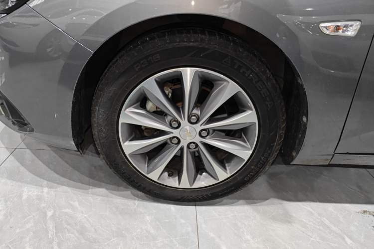 Used Chevrolet Monza 2021 320 Automatic Enjoyment Sunroof Edition
