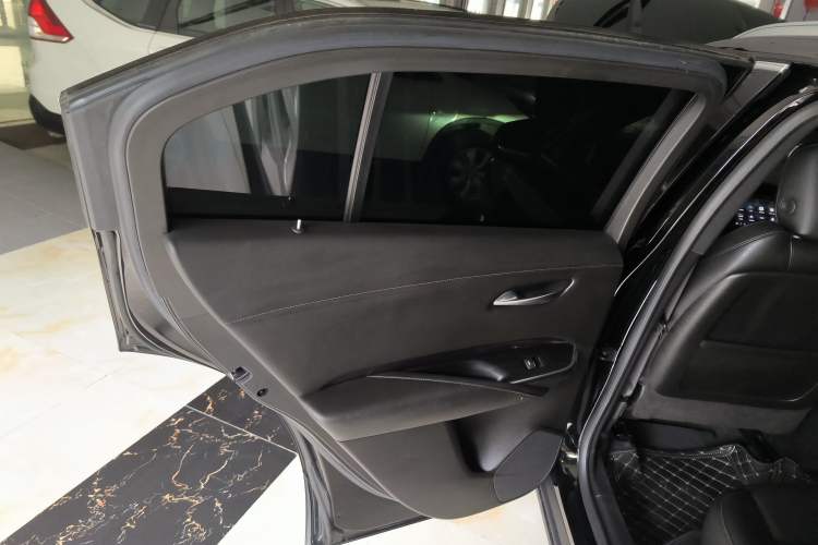 Used Cadillac XT4 2021 28T Two-Wheel Drive Tech Edition
