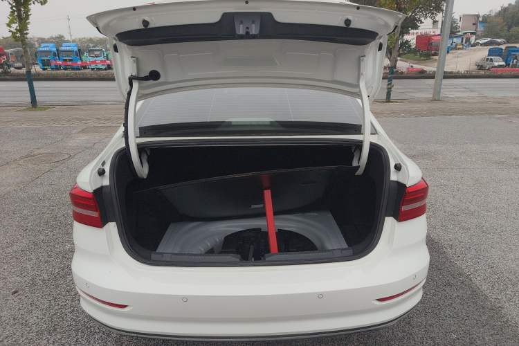 Used Volkswagen Lavida 2018 1.5L Automatic Comfort Edition China V Standard
