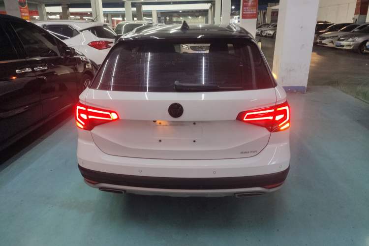 Used Volkswagen C-TREK 2018 230TSI DSG Luxury Model
