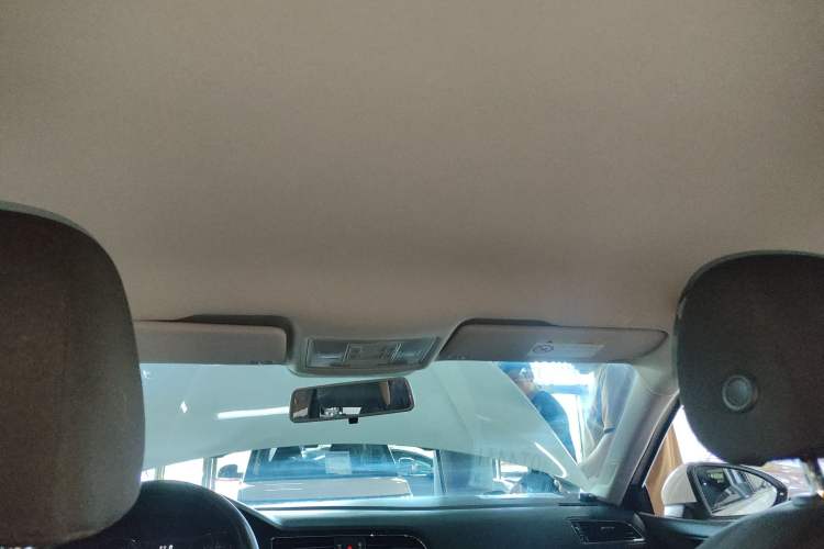 Used Volkswagen Lamando 2017 230TSI DSG Fashion Edition
