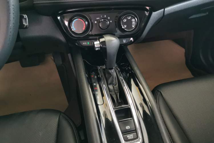 Used Honda Vezel 2017 1.5L CVT 2WD Comfort Model
