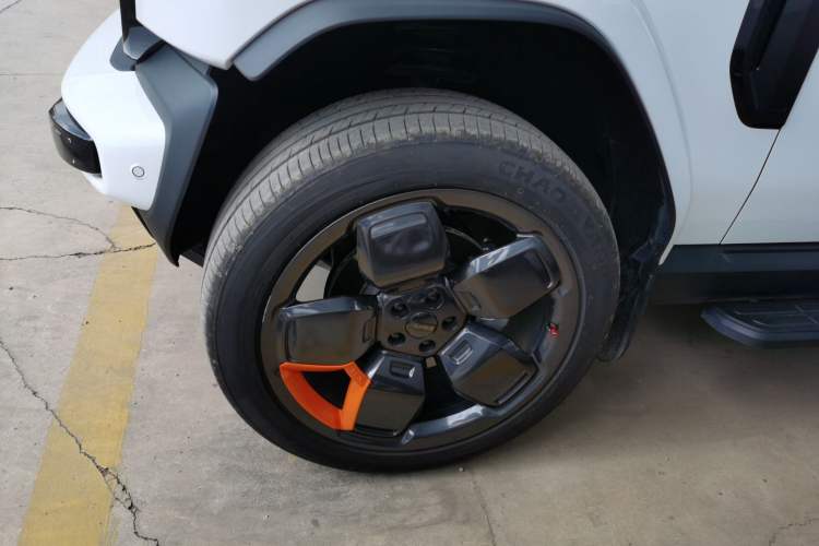 Used  V23 2025 501 Four-Wheel Drive Intelligent Driving Version