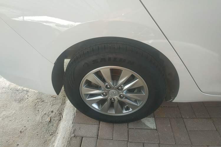 Used Hyundai Celesta 2018 1.6L Automatic GL Enjoyment Version China V Standard