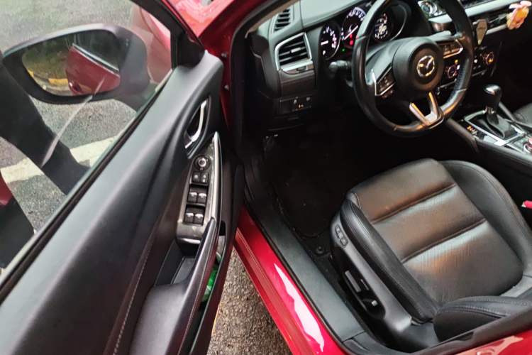 Used Mazda Atenza 2018 2.0L Blue Sky Luxury Edition China VI Standard
