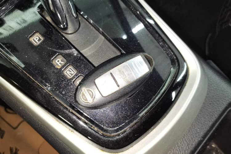 Used Nissan Tiida 2016 1.6L CVT Smart Drive Edition
