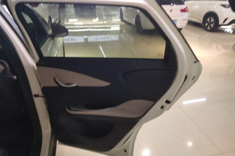 Used BYD Dolphin 2024 Honor Edition 420km Fashion Version
