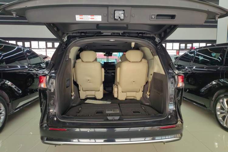 Used Toyota Sienna 2021 2.5L Hybrid Ultimate Edition