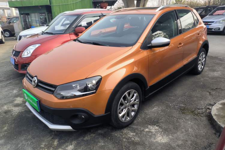 Used Volkswagen Polo 2014 1.6L Cross Polo Automatic