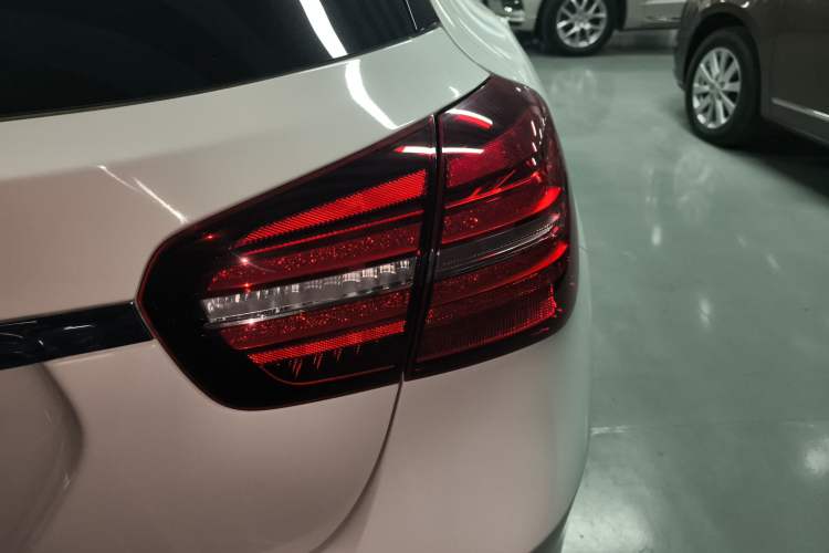 Used Mercedes-Benz GLA 2017 GLA 200 Fashion Model
