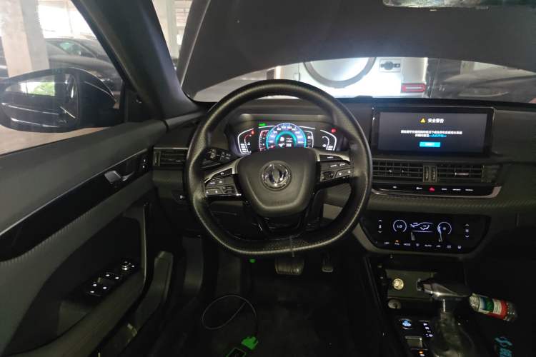 Used Dongfeng Aeolus Yixuan 2020 230T Automatic Glare-Proof Dark Knight Edition
