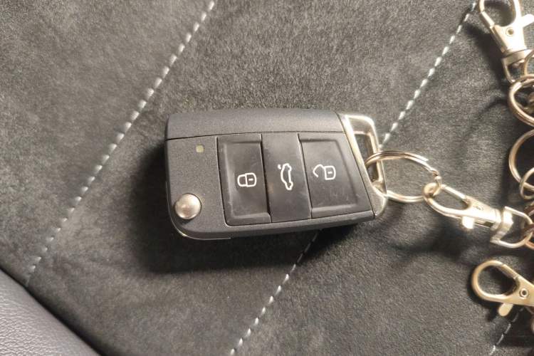 Used Volkswagen Golf 2020 Zhiai Edition 280TSI DSG Luxury Model