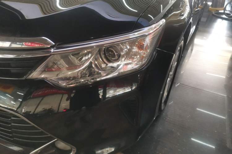 Used Toyota Camry 2016 2.0G 10th Anniversary Leading Edition
