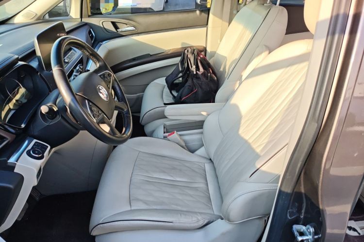 Used Buick GL8 2022 Land Business Class 652T Luxury Model
