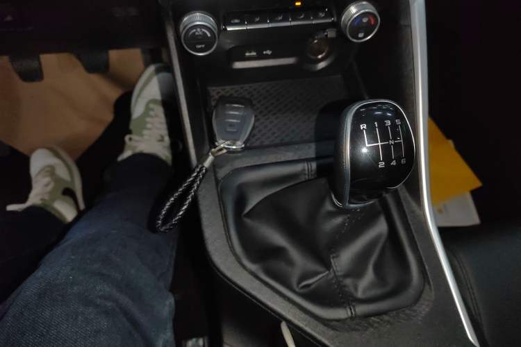 Used Geely Auto Coolray 2021 1.4T Manual Gold Edition
