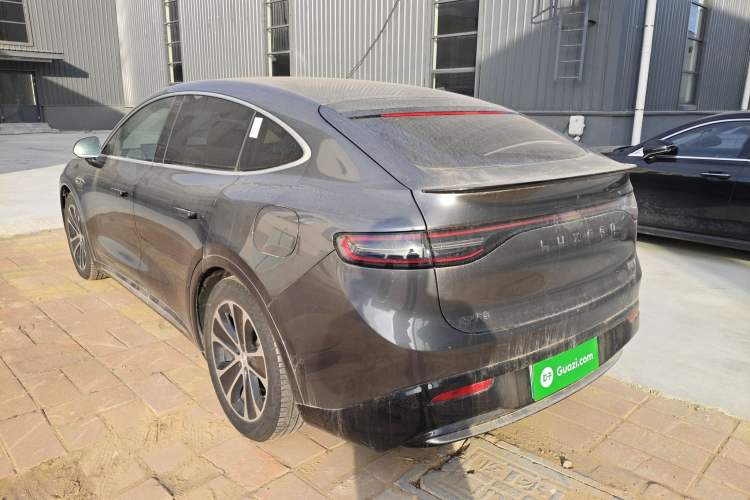 Used Hima Luxeed R7 2024 All-Electric 736 km Ultra
