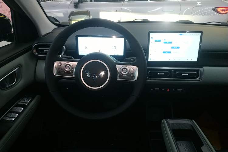 Used Wuling Bingo PLUS 2024 510 km Flagship Edition Four-Seater Version