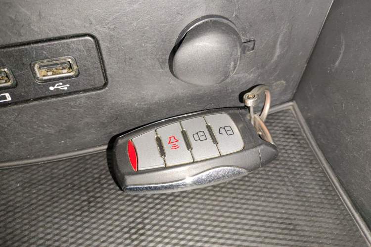 Used Great Wall Poer 2021 2.0T Commercial Version Automatic Diesel 4x4 Elite Long-Box GW4D20M
