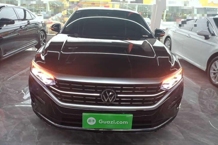 Used Volkswagen Passat 2023 Facelift 330TSI Luxury Edition
