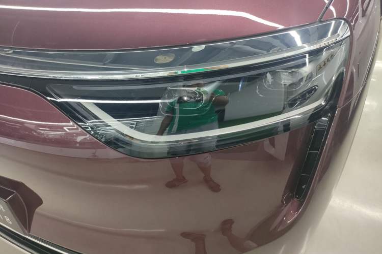 Used Hima AITO M8 2025 Extended-Range Max+ Version 53.4 kWh 5-Seater Edition
