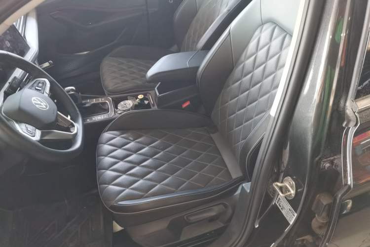 Used Volkswagen Sagitar 2023 200TSI DSG Excellence Edition
