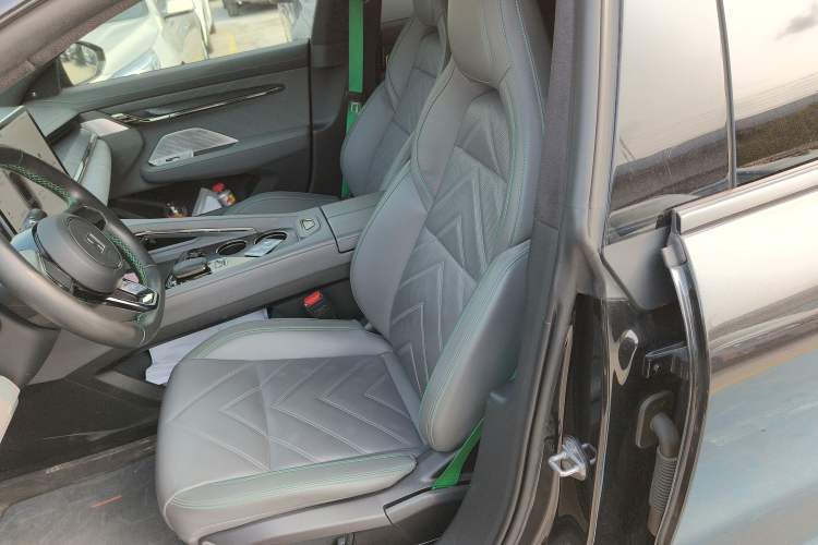 Used Zeekr 001 2023 YOU Edition 100 kWh
