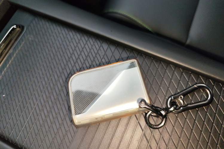 Used Lynk & Co 06 EM-P 2023 EM-P 126 Long-Range Halo
