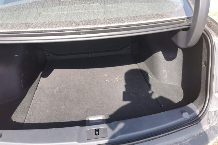 Used Hongqi E-QM5 2024 500km Range Edition