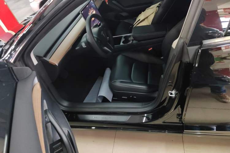 Used Tesla Model 3 2022 Rear-Wheel-Drive Version