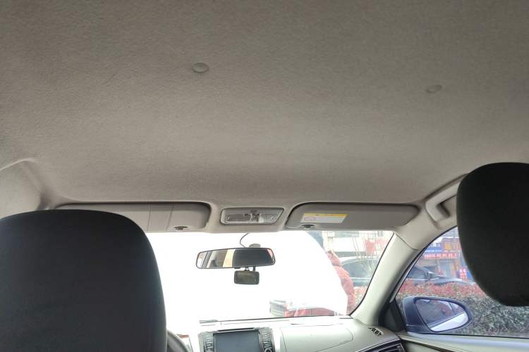 Used Toyota YARiS L 2015 1.5E Automatic Charm Edition