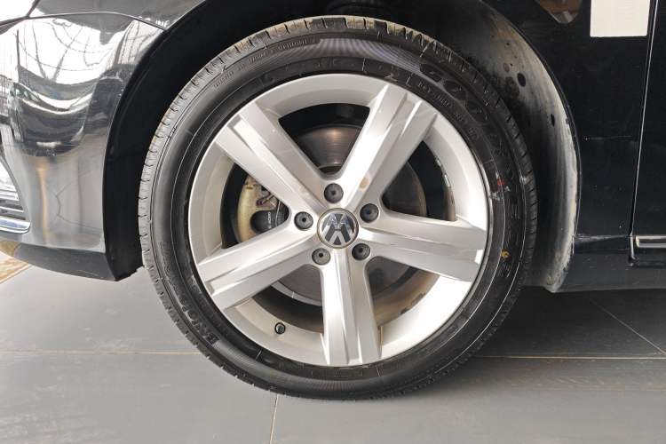 Used Volkswagen Magotan 2016 1.8TSI Luxury Comfort Model