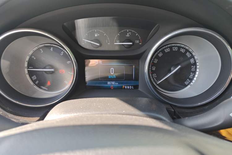 Used Buick Verano 2018 Sedan 20T Dual-Clutch Leading Model