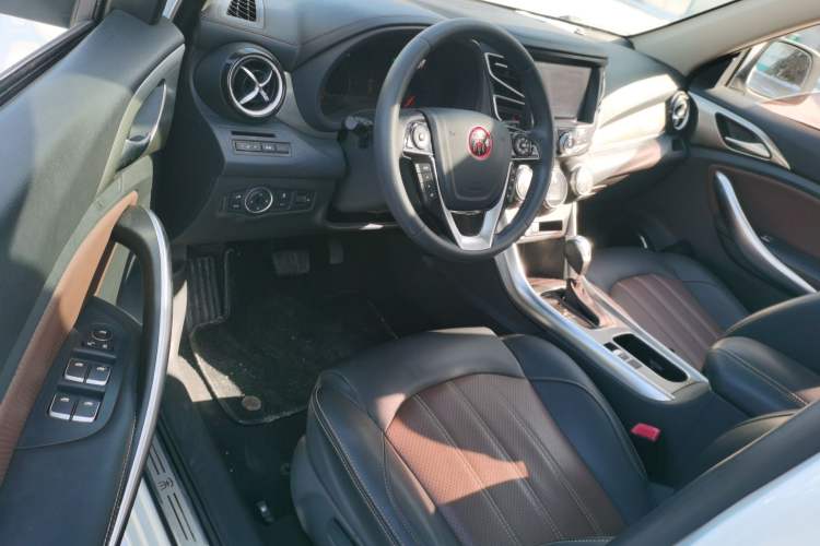 Used BYD Song 2018 1.5TID Automatic Smart Connect Prestige Model