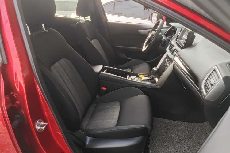 Used Mazda CX-4 2018 2.0L Automatic Two-Wheel Drive Blue Sky Dynamic Version China VI Standard
