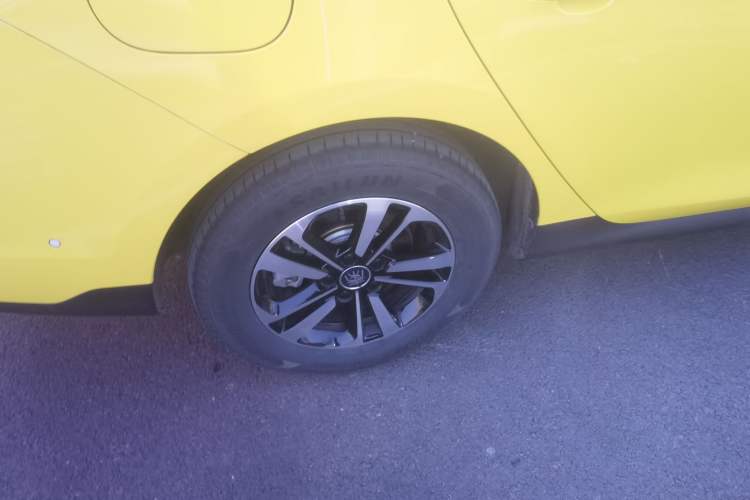 Used BYD Qin PLUS 2025 DM-i Smart Drive 120KM Superior Model
