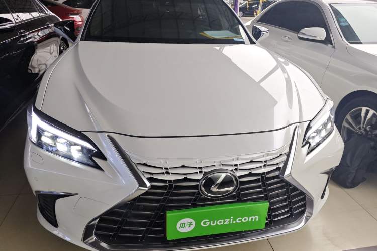 Used Lexus ES 2025 200 Premium Edition