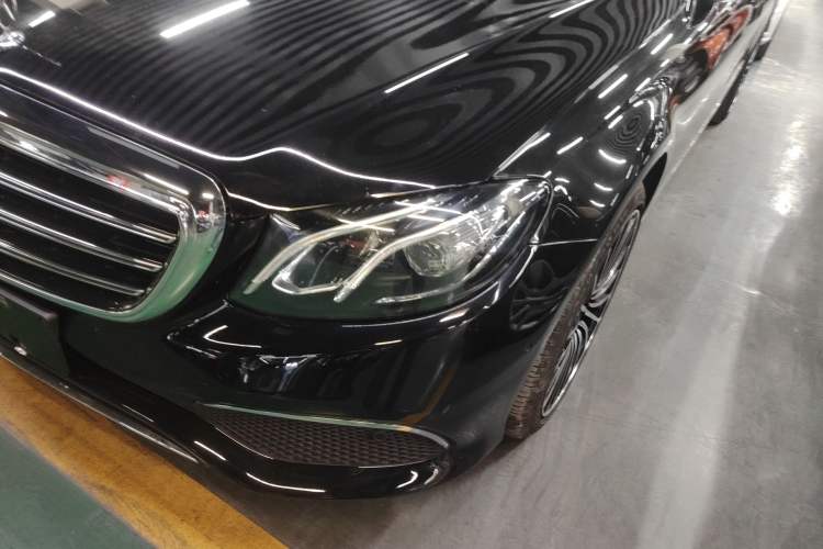 Used Mercedes-Benz E-Class 2016 E 300 L Stylish Model