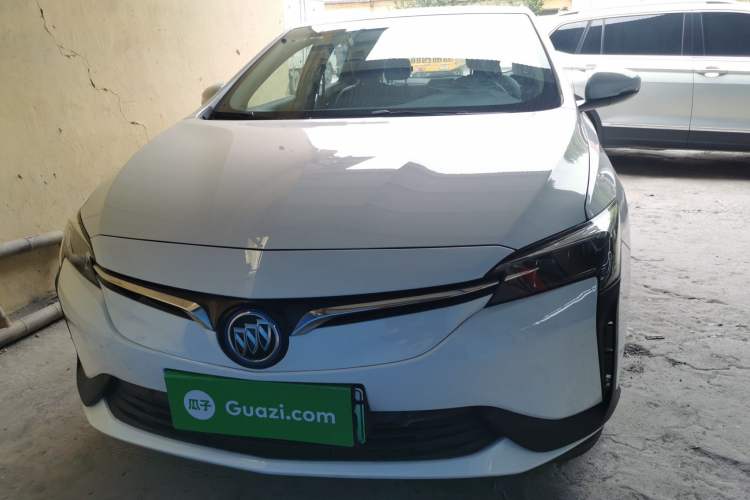Used Buick Velite 6 2019 Connected Fashion Model
