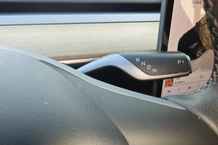 Used Tesla Model Y 2022 Rear-Wheel-Drive Version