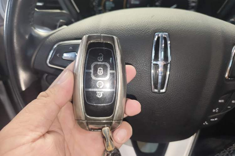 Used Lincoln MKC 2019 2.0T Two-Wheel Drive Luxury Edition China VI Standard
