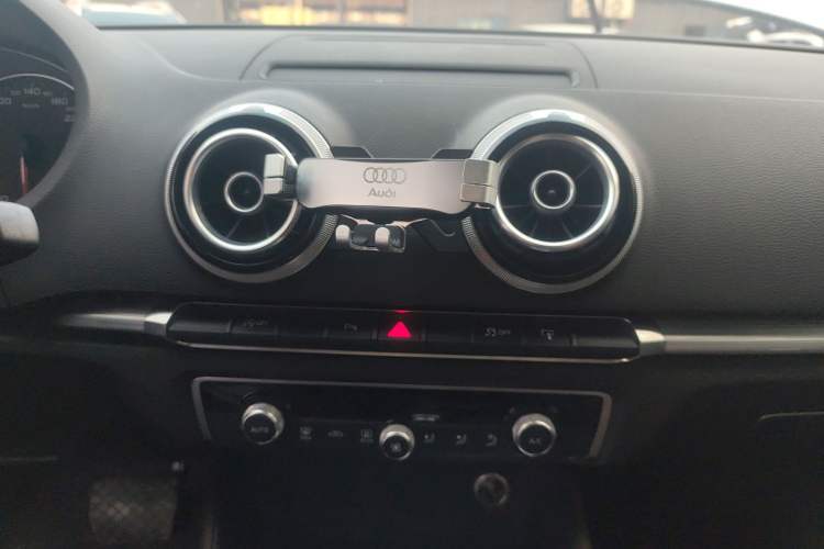 Used Audi A3 2016 Limousine 35 TFSI Style Edition
