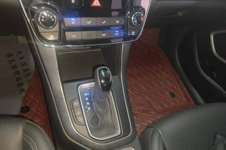 Used Hyundai ix35 2019 2.0L Automatic 2WD Zhiyong·Changxiang Edition China VI Standard
