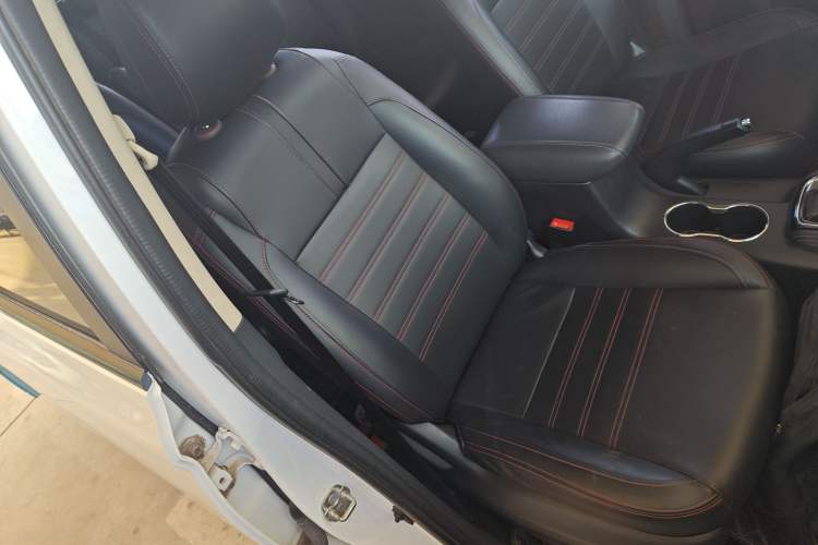 Used Oshan A800 2017 1.5T Automatic Comfort Model
