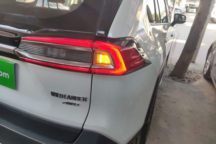 Used Toyota Wildlander 2023 2.0L CVT Four-Wheel Drive Luxury PLUS Edition