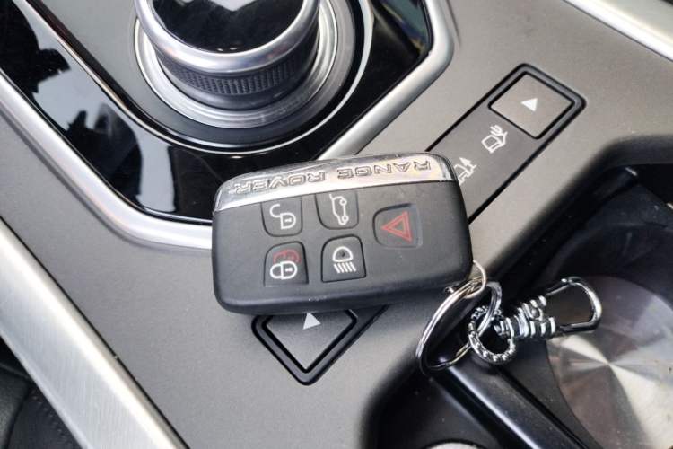 Used Land Rover Range Rover Evoque 2017 2.0T British-Style Prestige Edition
