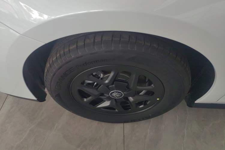 Used BYD Qin PLUS 2025 DM-i Smart Drive 55KM Leading Model
