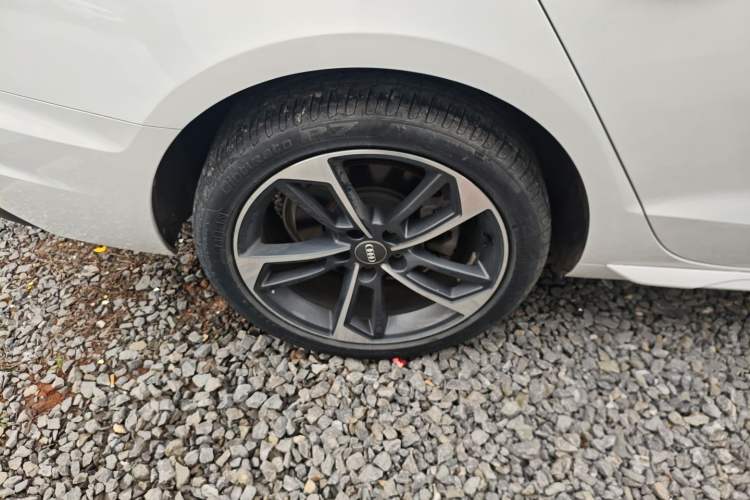 Used Audi A4L 2022 40 TFSI Stylish and Elegant Edition
