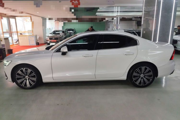 Used Volvo S60 2021 T4 Zhiyuan Luxury Edition