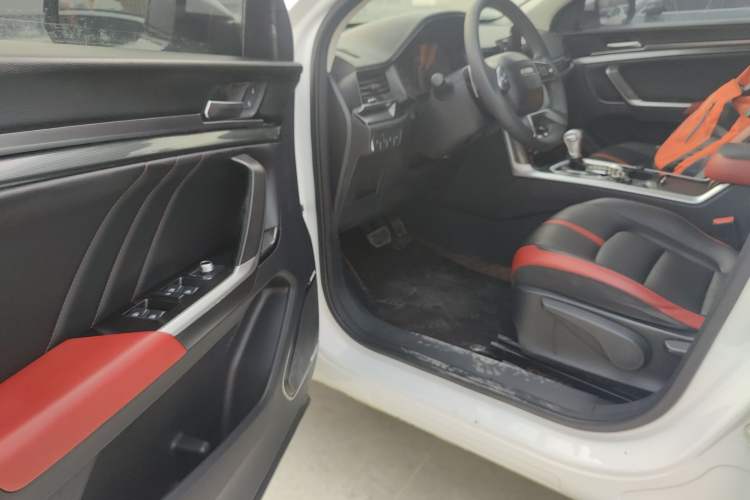 Used Haval H4 2018 Red-Label 1.5 GDIT DCT Fashion Edition