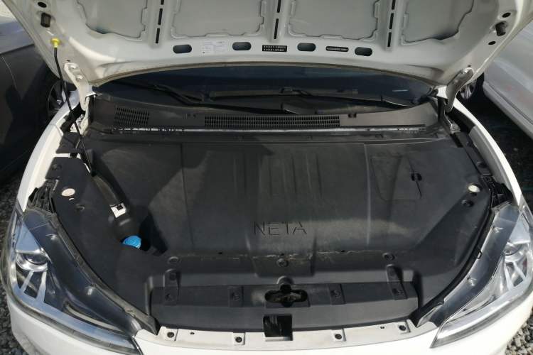 Used NETA V 2022 Chao 300 Lite Ternary Lithium